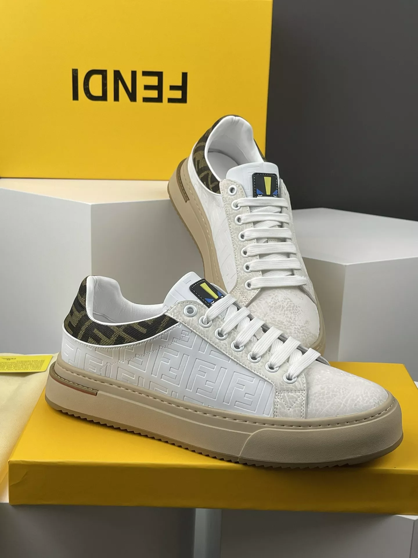 fendi decontractees chaussures pour homme s_1274321